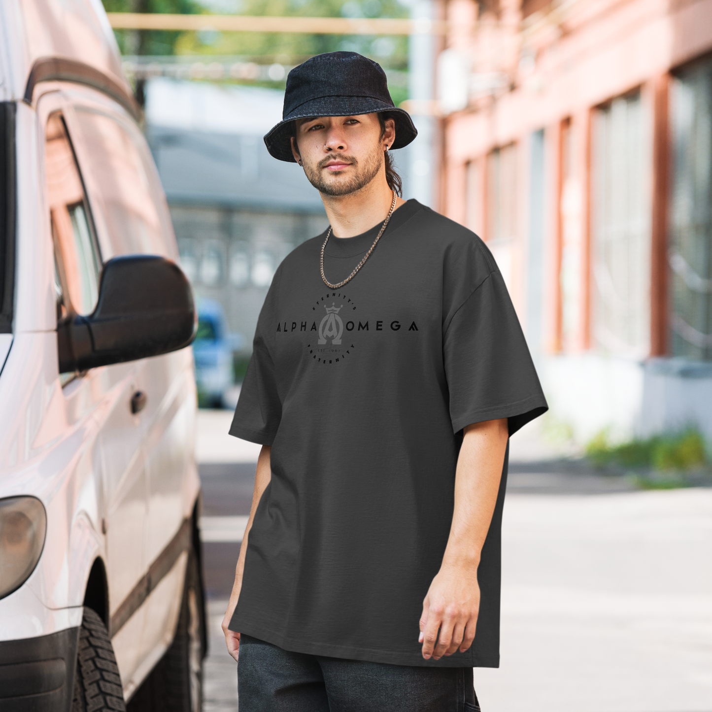 AO - Oversized "Faded Street-Tee"