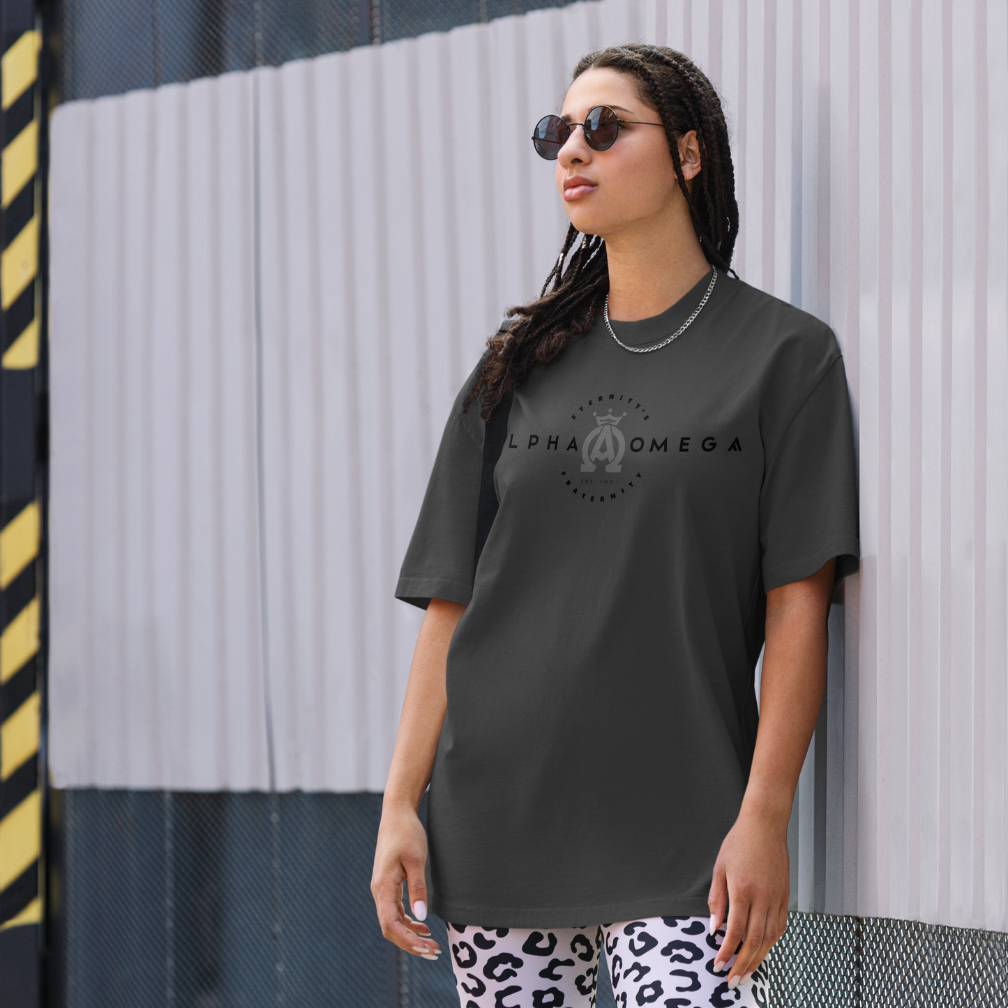 AO - Oversized "Faded Street-Tee"