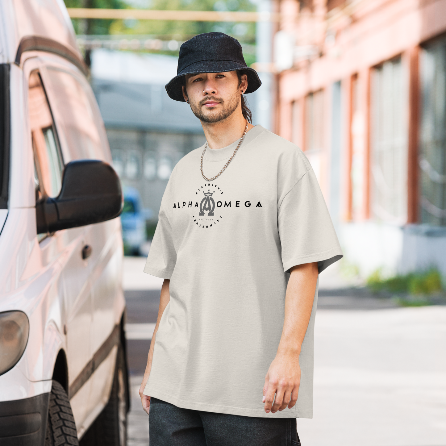 AO - Oversized "Faded Street-Tee"